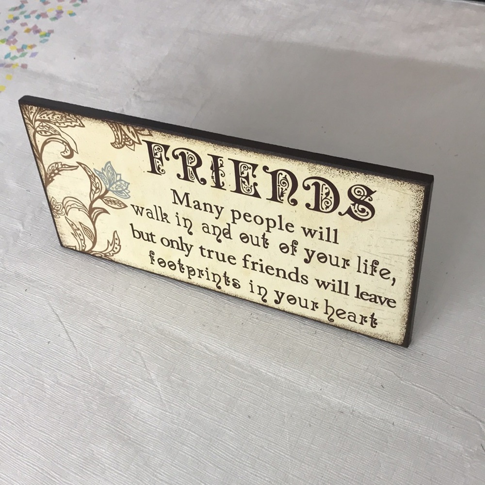 Friends Art Decoration Hang it or Stand Alone - Picture 7 of 8